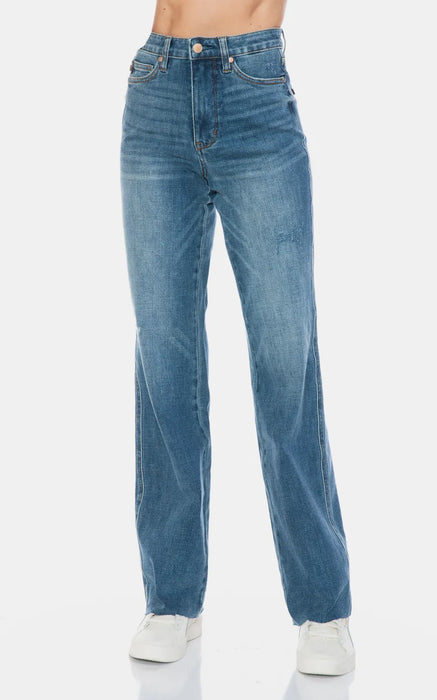 de918bce-669f-4c03-a902-fe8de3a56de4-Max